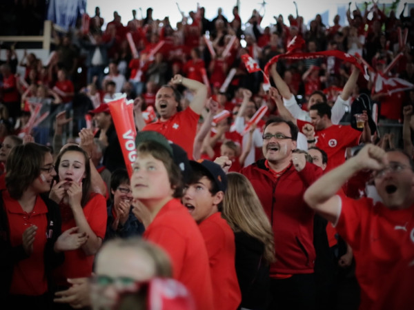 Zuschauer Fussball WM 2018 Vögele Arena